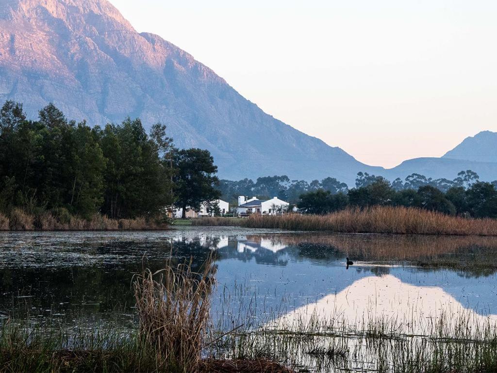 Отель Duikersdrift Winelands Country Escape Тульбах Экстерьер фото